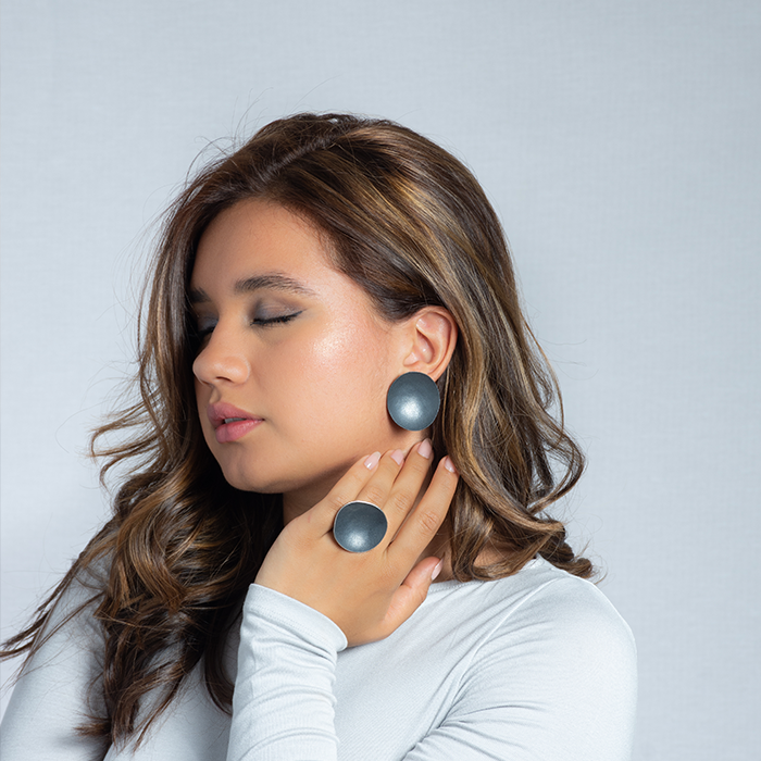 Aretes Isis L